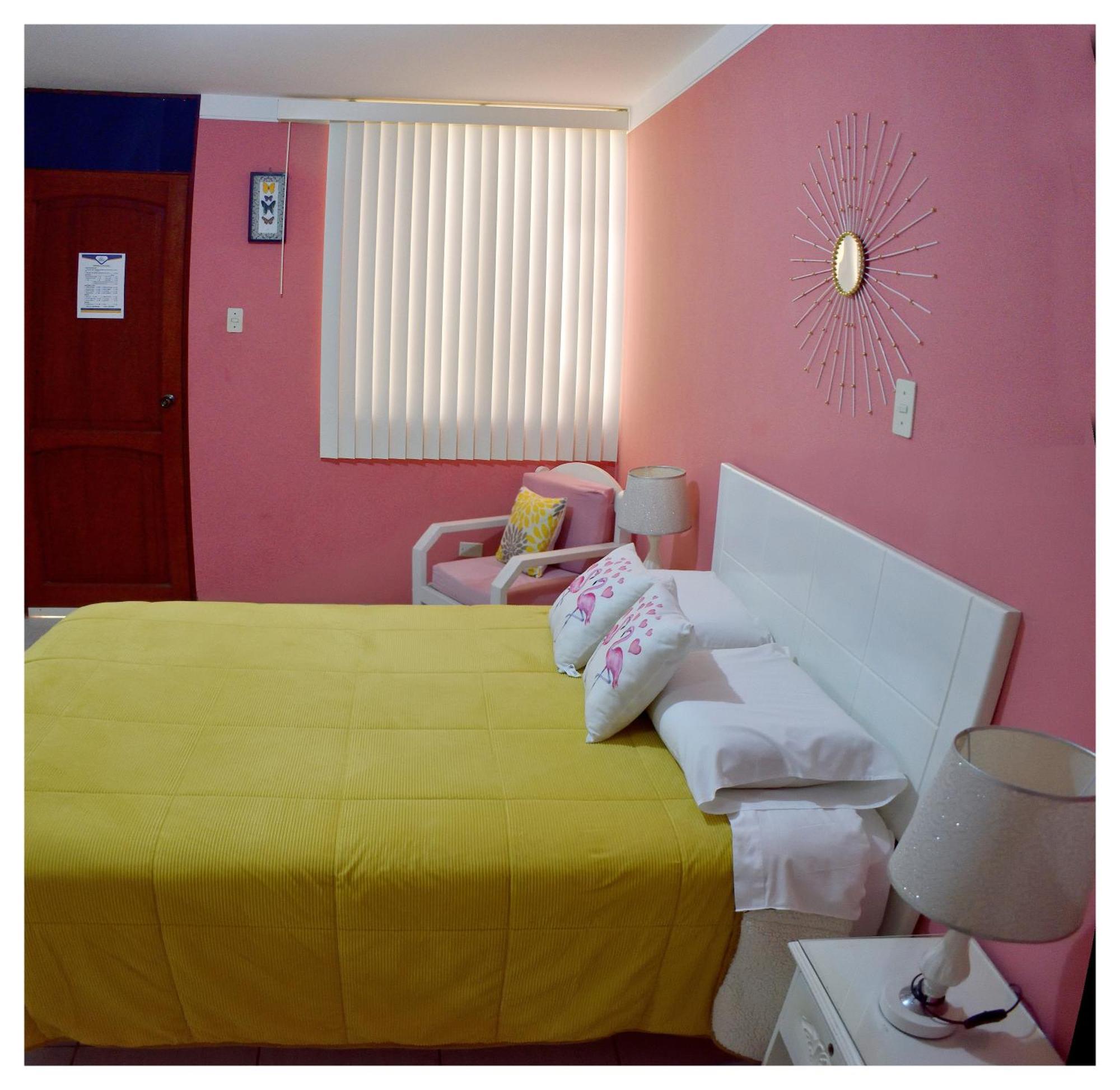 Hospedaje La Casa Blanca Urbanizacion Buenos Aires Bagian luar foto